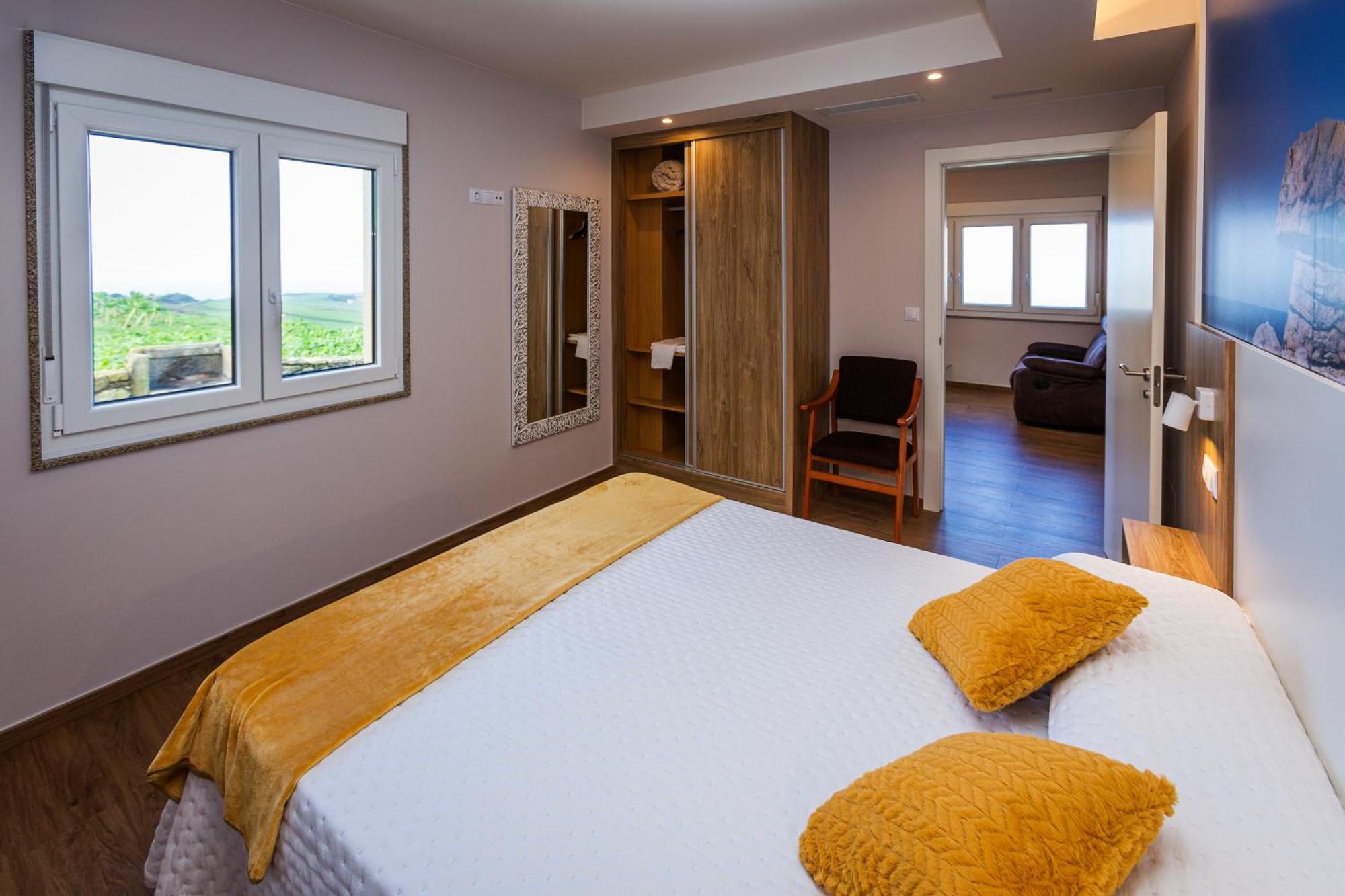 Tourinan Mar Apartment Muxia Bagian luar foto